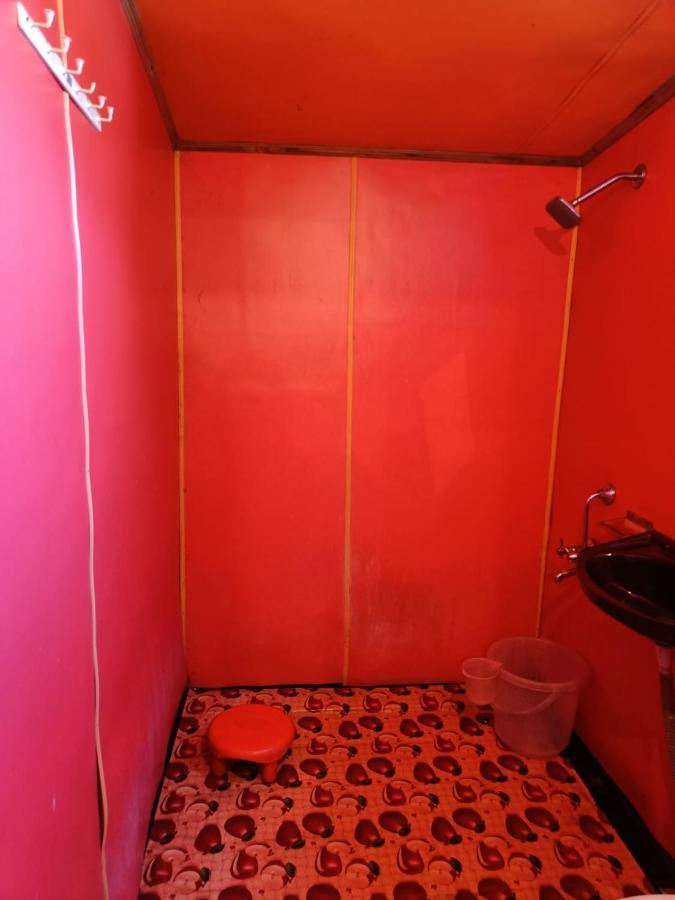 Appartement Island à Srīnagar Extérieur photo